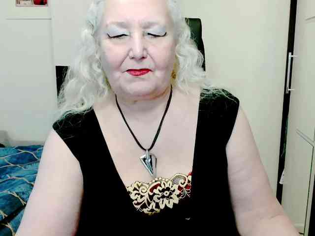 GrannyWants webcam