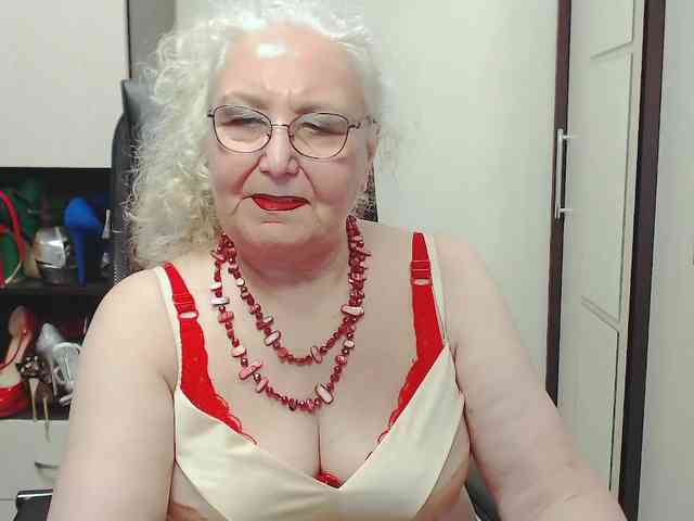 GrannyWants webcam