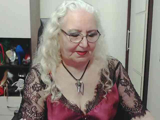 GrannyWants webcam