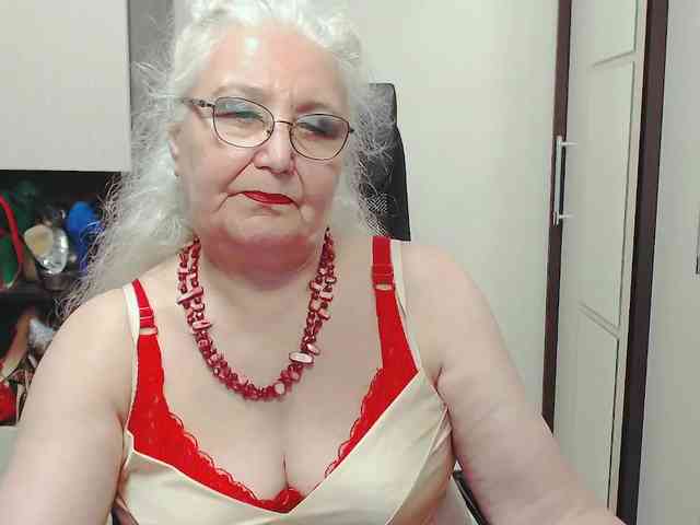 GrannyWants webcam
