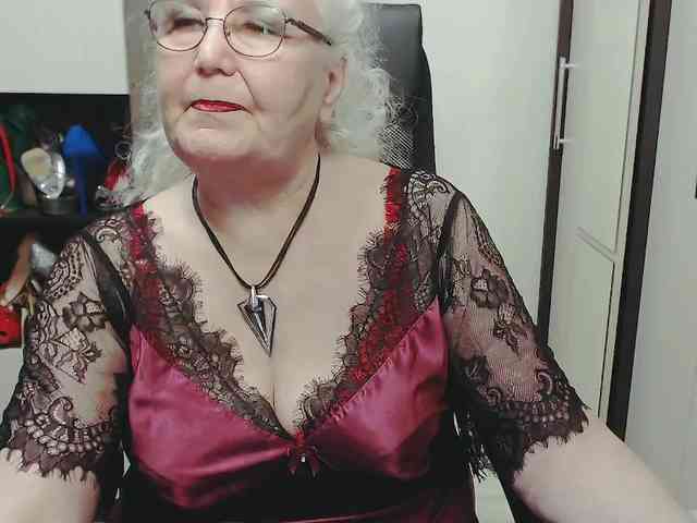 GrannyWants webcam