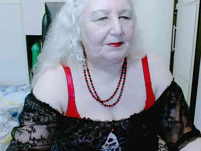 GrannyWants webcam