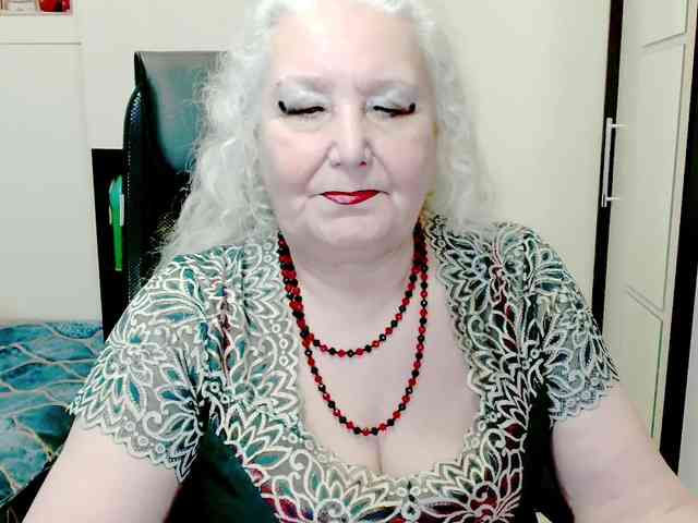 GrannyWants webcam