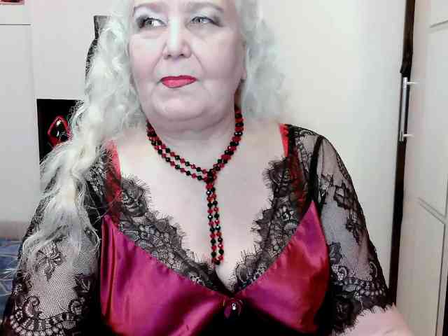 GrannyWants webcam
