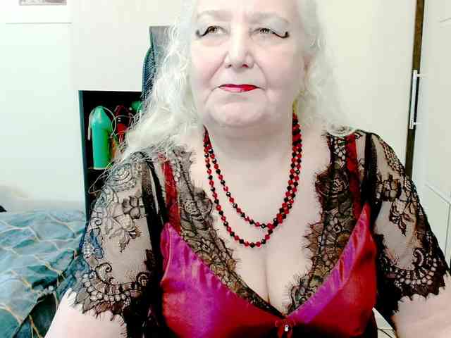 GrannyWants webcam