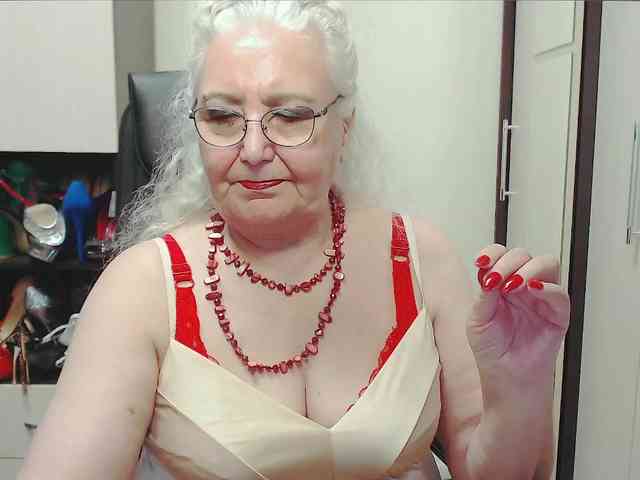 GrannyWants webcam
