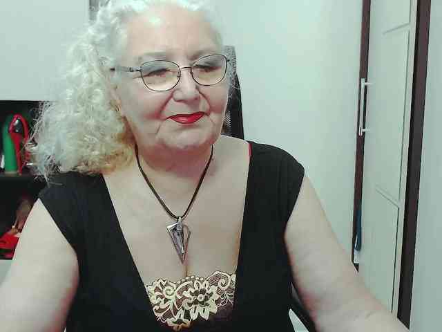 GrannyWants webcam