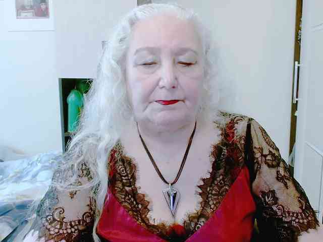 GrannyWants webcam