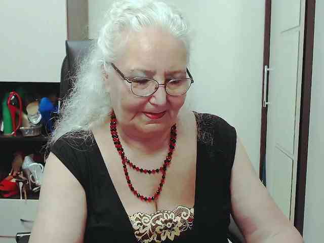 GrannyWants webcam