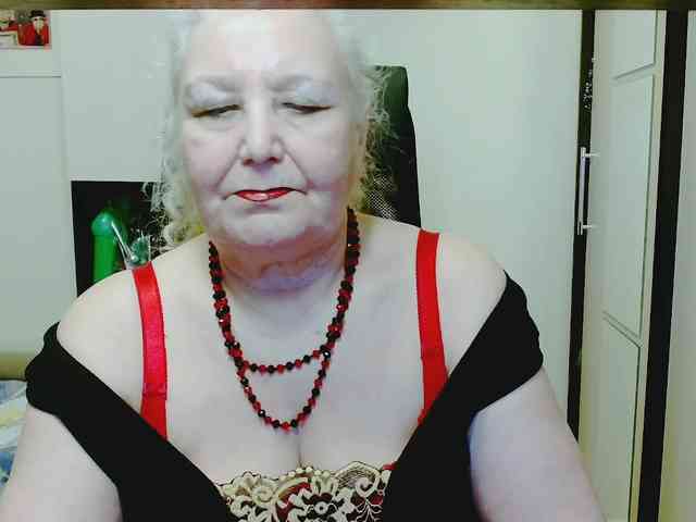 GrannyWants webcam