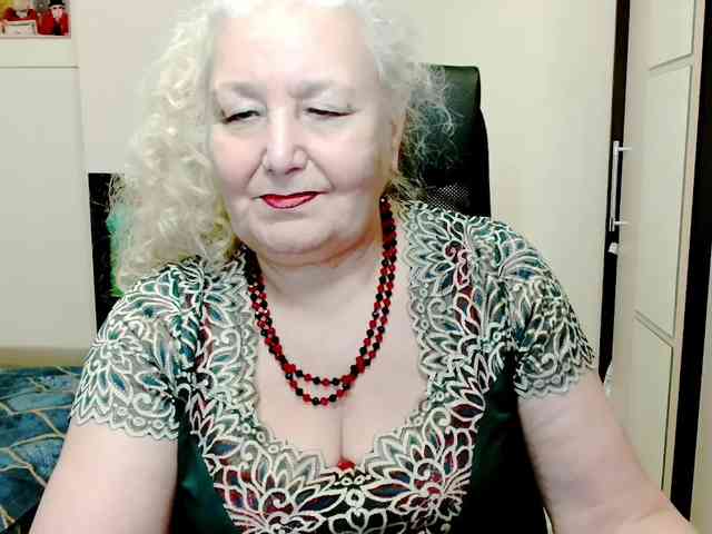 GrannyWants webcam