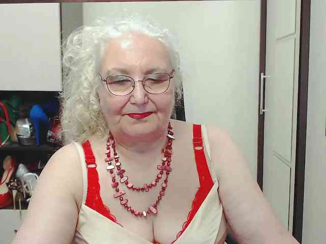 GrannyWants webcam