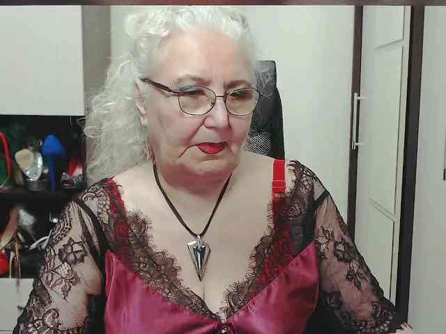 GrannyWants webcam