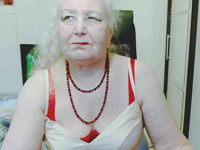 GrannyWants webcam