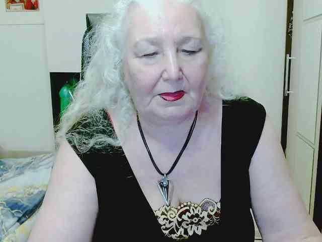 GrannyWants webcam