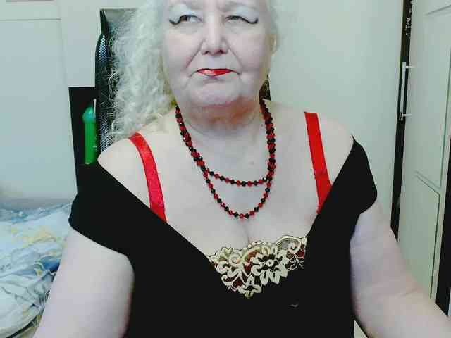 GrannyWants webcam