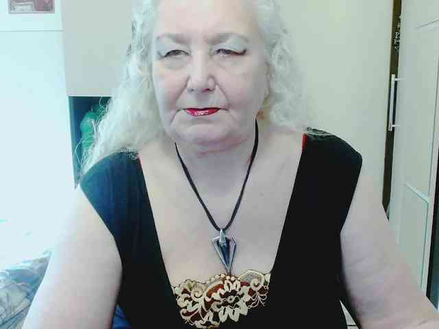 GrannyWants webcam