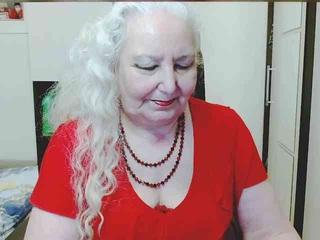 GrannyWants webcam