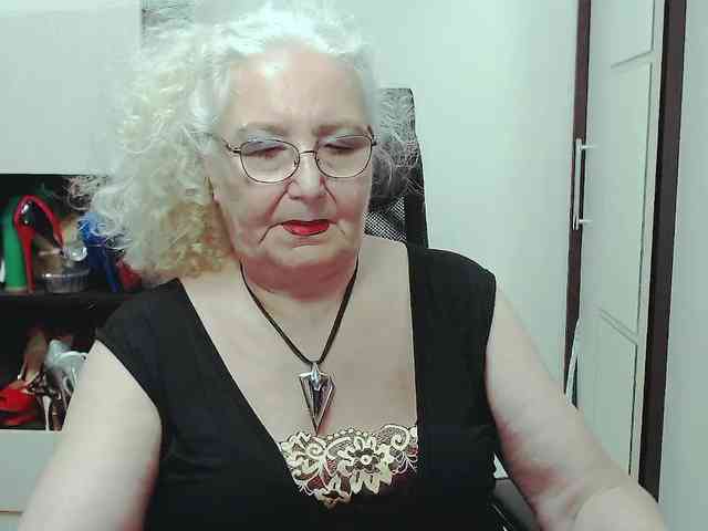 GrannyWants webcam