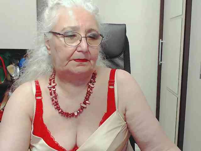 GrannyWants webcam