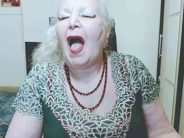 GrannyWants webcam