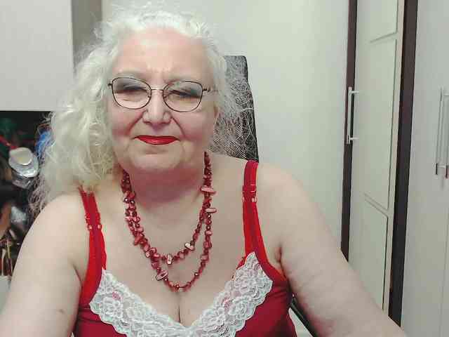 GrannyWants webcam