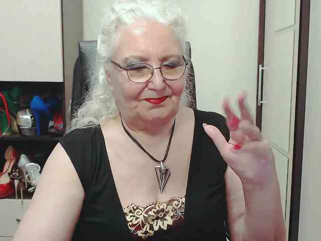 GrannyWants webcam