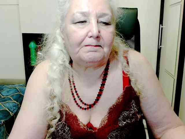 GrannyWants webcam