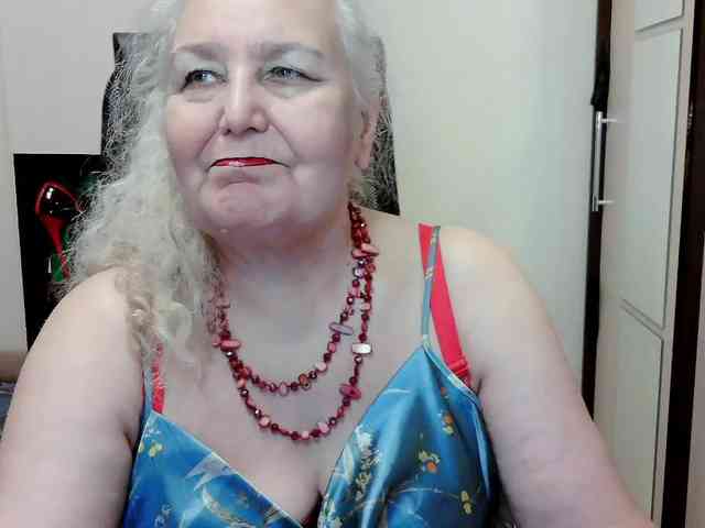 GrannyWants webcam