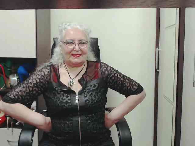 GrannyWants webcam