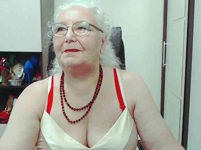 GrannyWants webcam