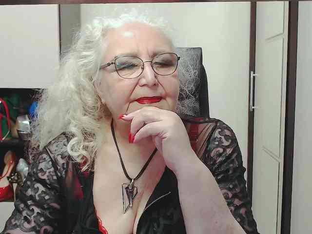 GrannyWants webcam
