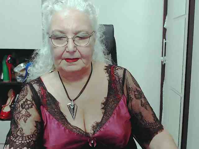 GrannyWants webcam