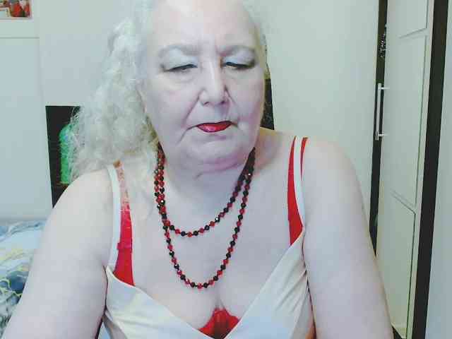 GrannyWants webcam