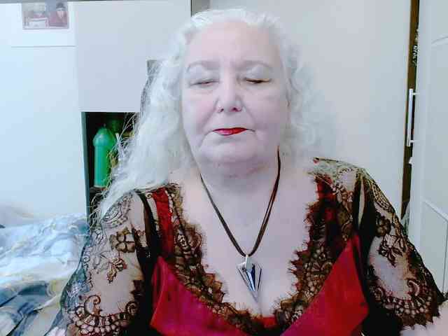 GrannyWants webcam