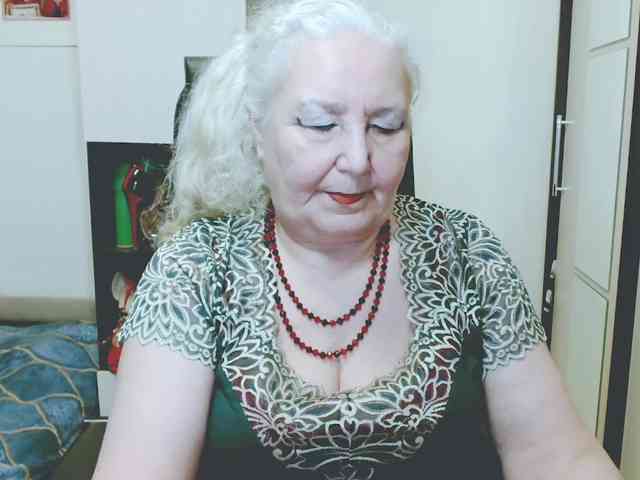 GrannyWants webcam