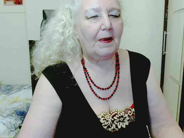 GrannyWants webcam