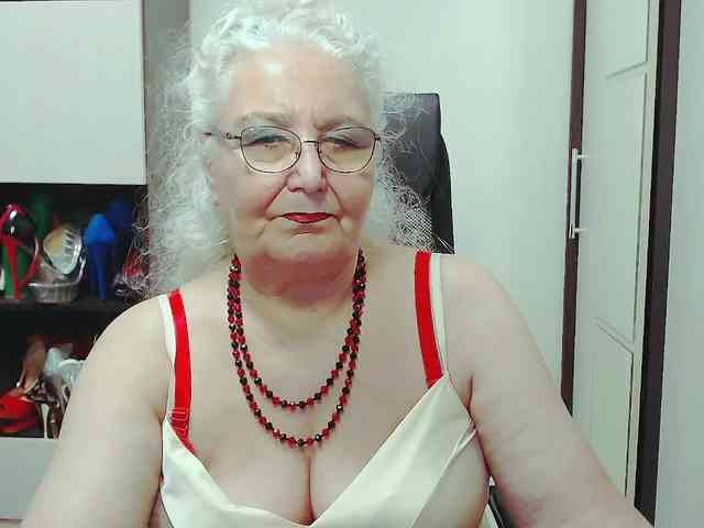 GrannyWants webcam