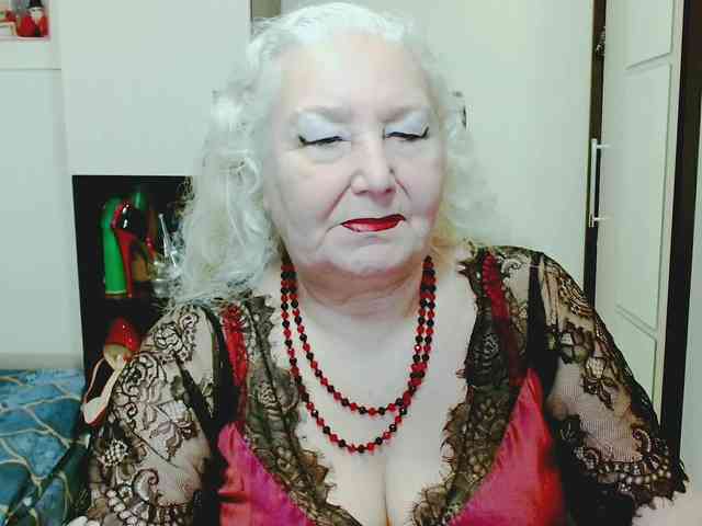 GrannyWants webcam