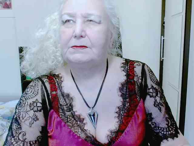 grannywants Live Webcam on BongaCams