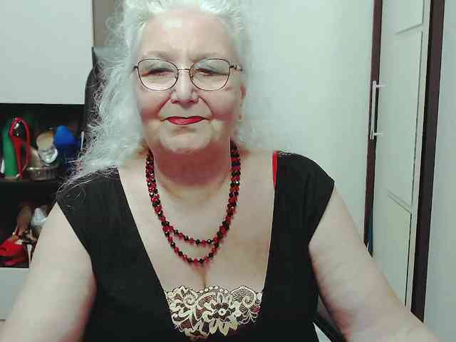 GrannyWants webcam