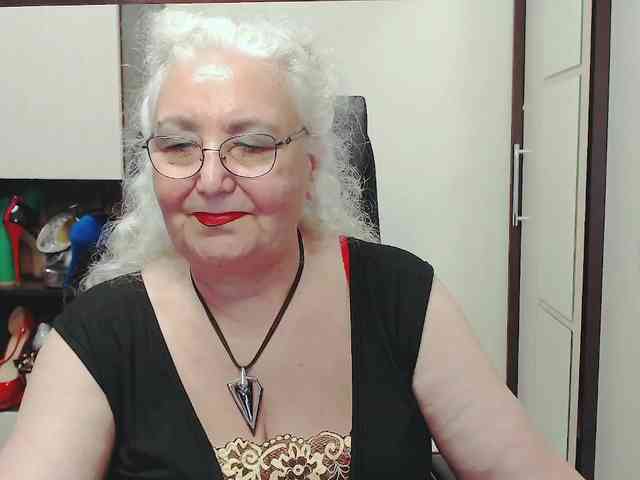 GrannyWants webcam