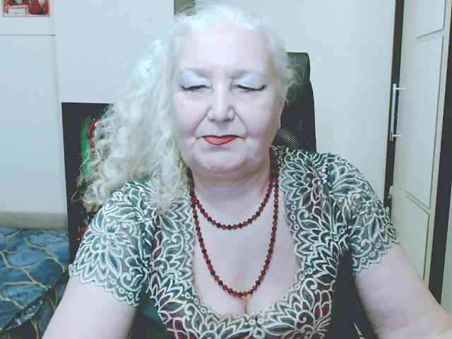 GrannyWants webcam
