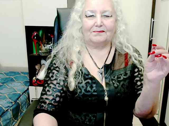 GrannyWants webcam