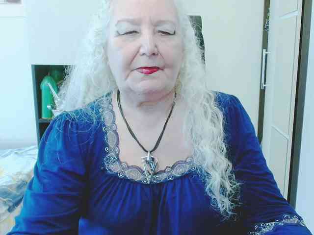 grannywants Live Webcam on BongaCams