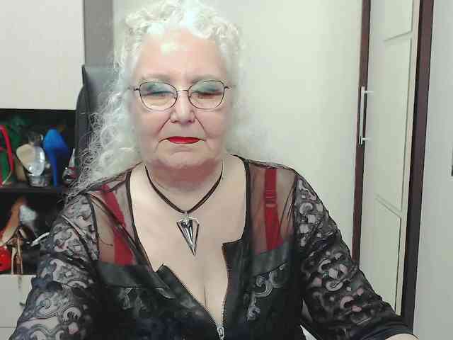 GrannyWants webcam