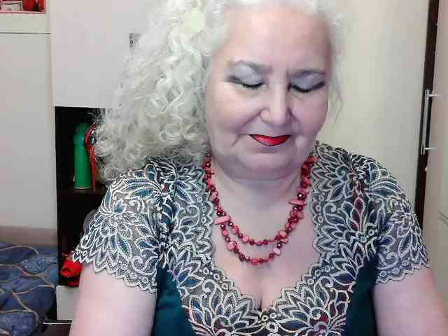 GrannyWants webcam