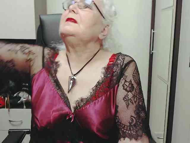 GrannyWants webcam