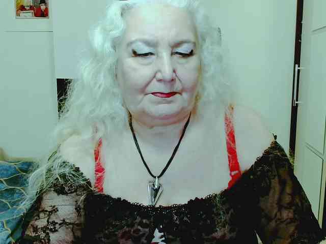 GrannyWants webcam