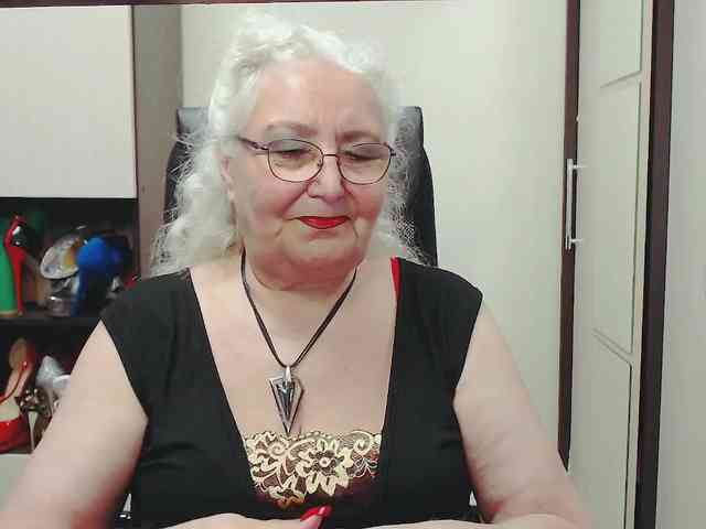 GrannyWants webcam